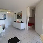 Superbe T2 Avec Terrasse Et Climatisation Face A La - Fr-1-472a-309 아파트