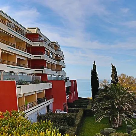 Superbe T2 Climatise + Terrasse - Vue - Fr-1-472a-309 *