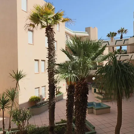 Superbe T2 Avec Terrasse Et Climatisation Face à La - Fr-1-472a-309